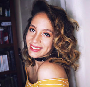 Meet your Posher, Clarissa